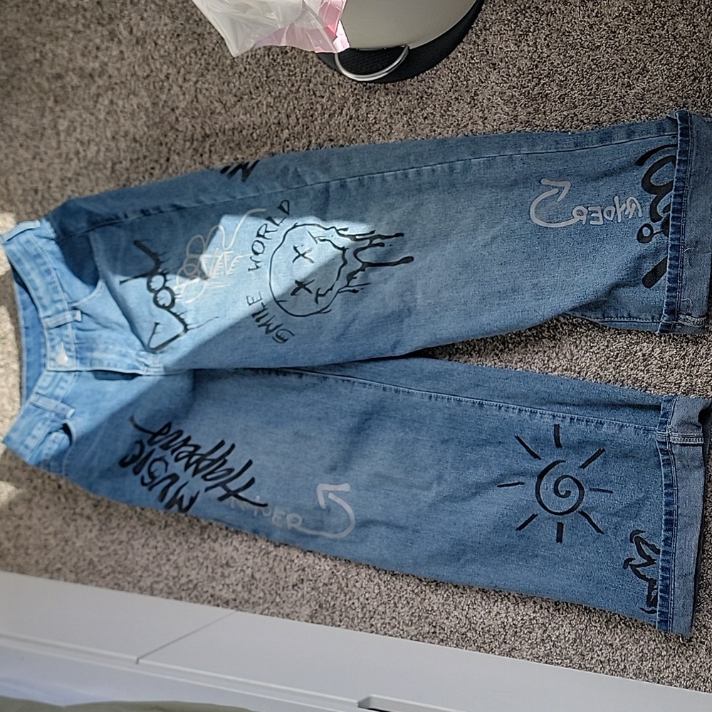 Baggy Doodled Jeans